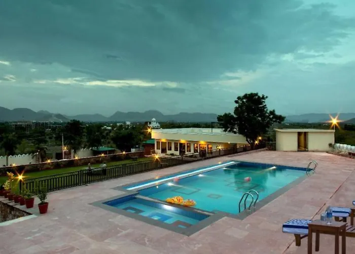 Hill Garden Resort