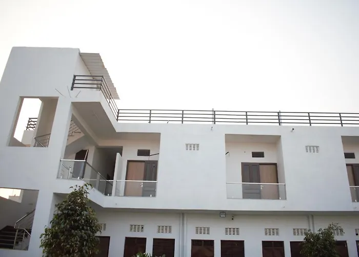 Hotel The Ajanta