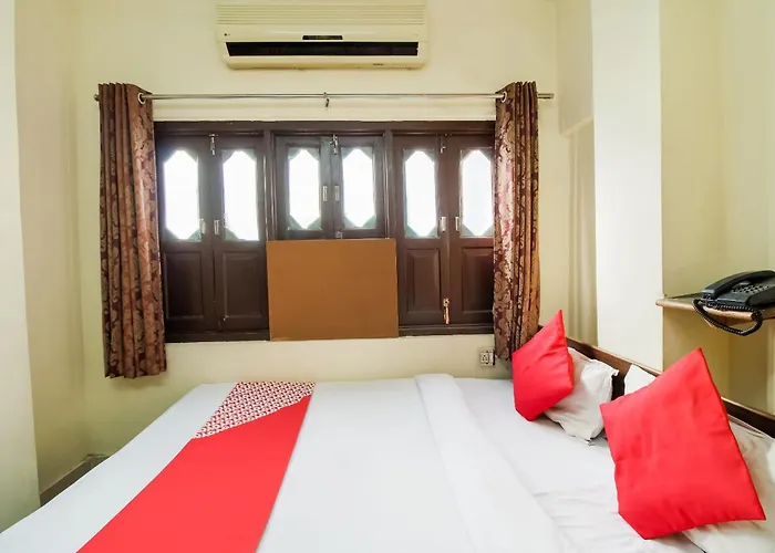 Hotel O Anupam