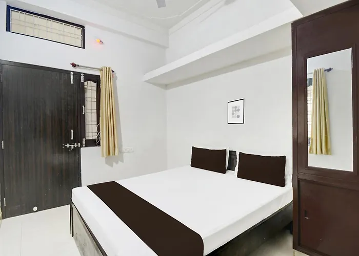 Hotel O The White Haveli