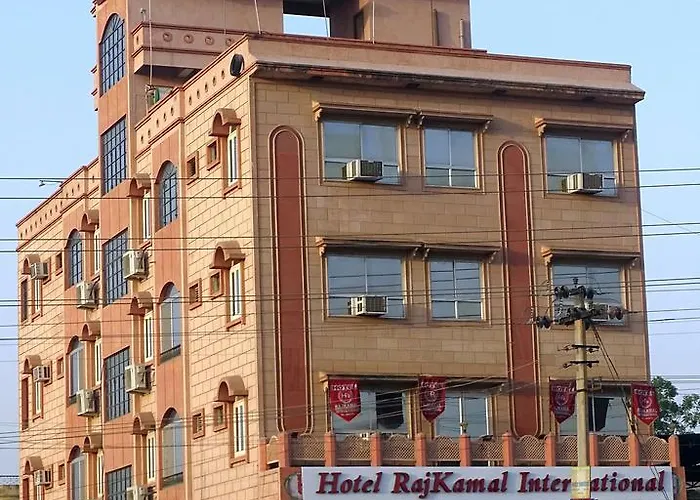 Hotel Rajkamal International
