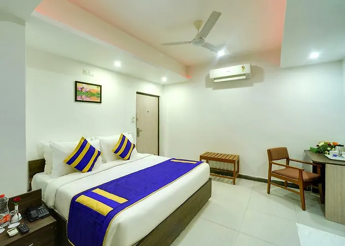 Hotel Amrit Mahal