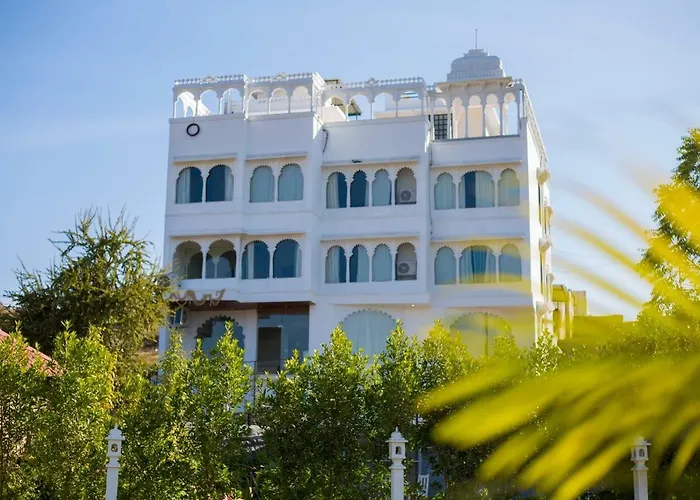 Gazebo Resort Udaipur