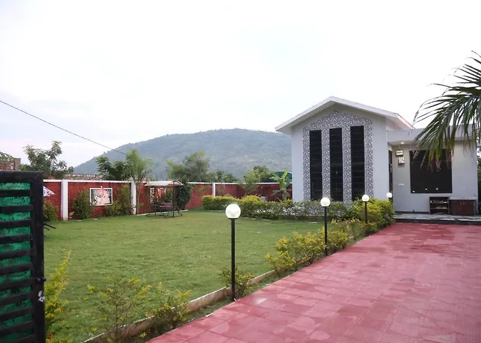 Junoon 13 Farm House