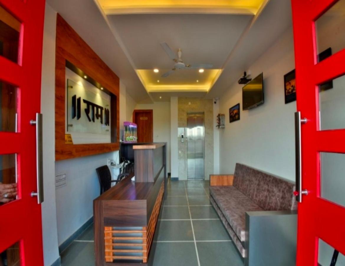 Hotel Swarna Vilas