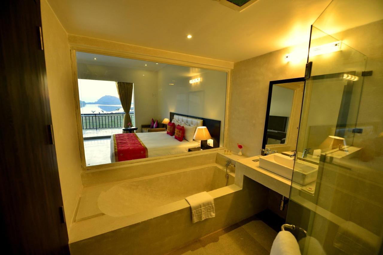 Resort Tatsaraasa & Spa, 5*