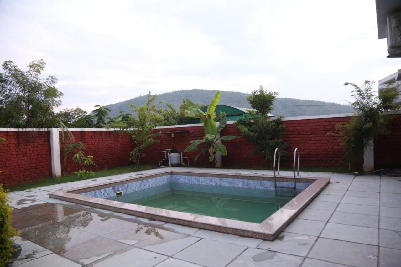 Junoon 13 Farm House