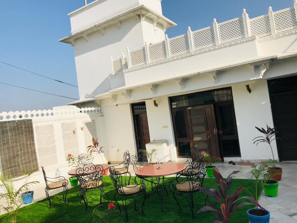 Royal Heritage Villa Udaipur *