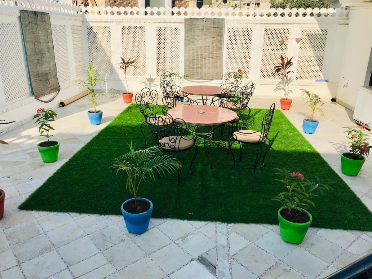 Royal Heritage Villa Udaipur *