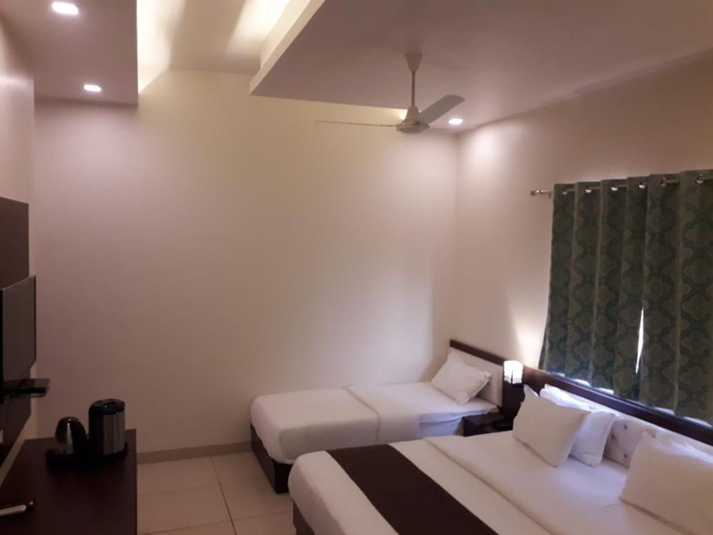 Hotel Paradise 3*