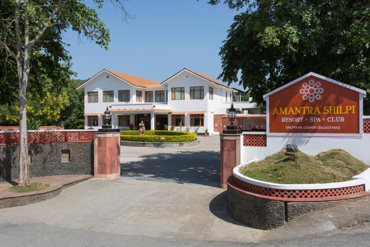 Amantra Shilpi & 3*