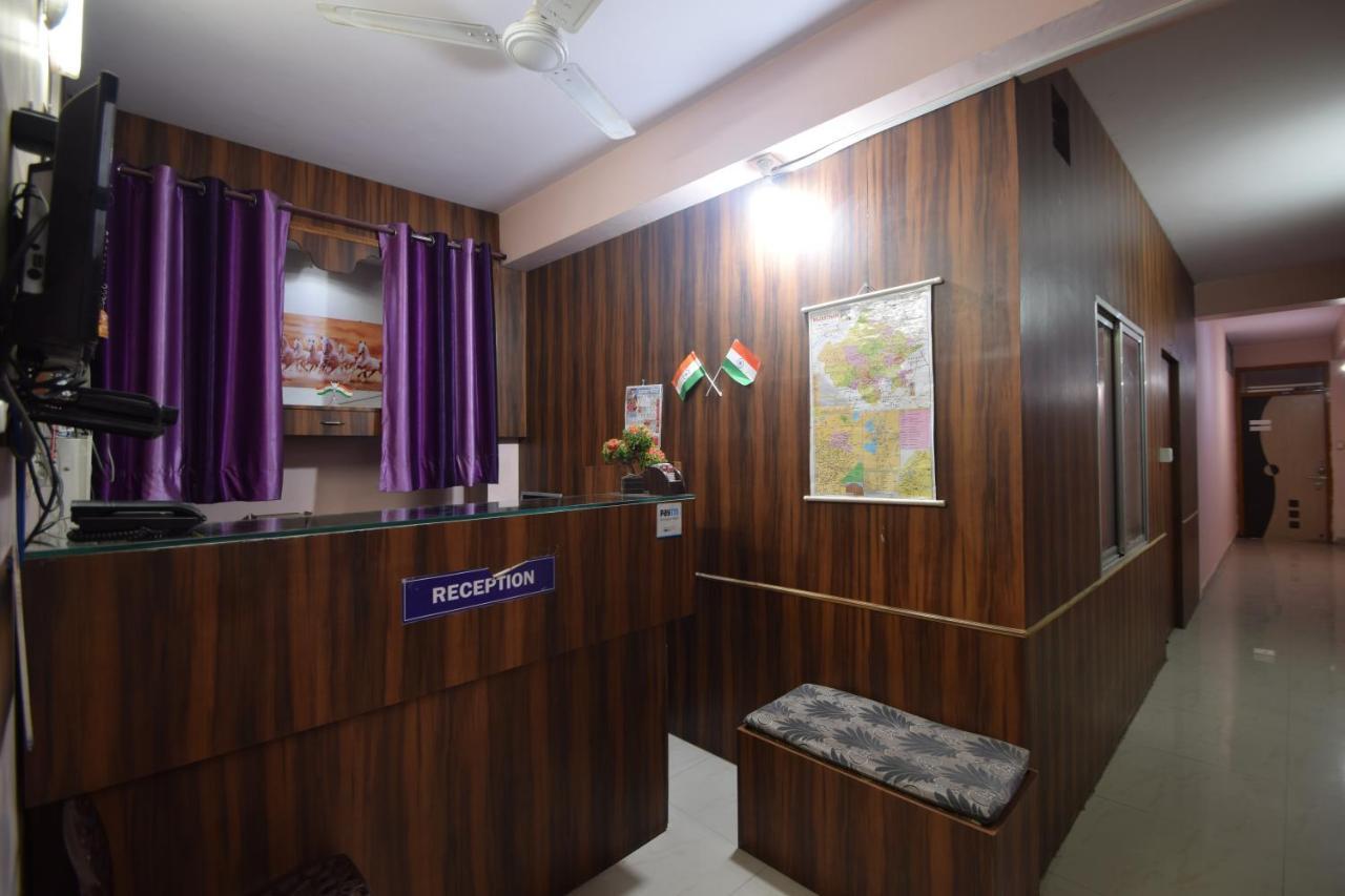 Shreenath Ji Hotel 2*