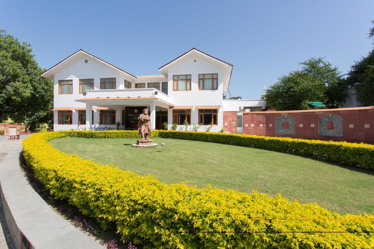 Amantra Shilpi & Resort 3*