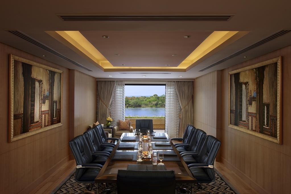 The Leela Palace Hotel 5*