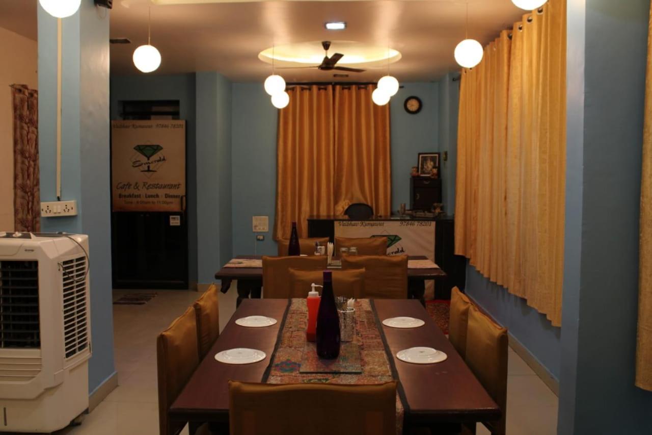 Hotel Blue Mountain