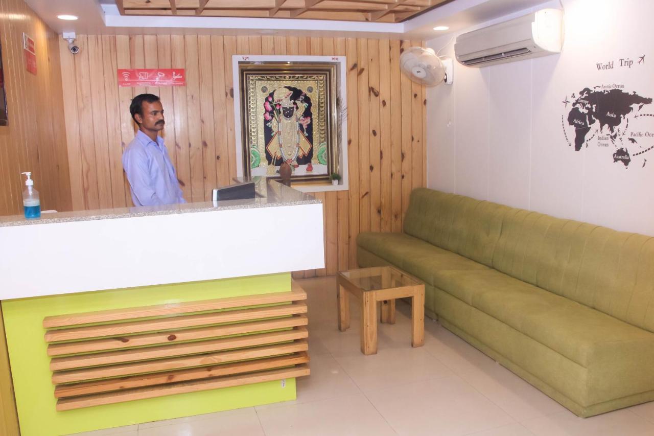 Hotel Blu Orchid Udaipur Hotel 3*