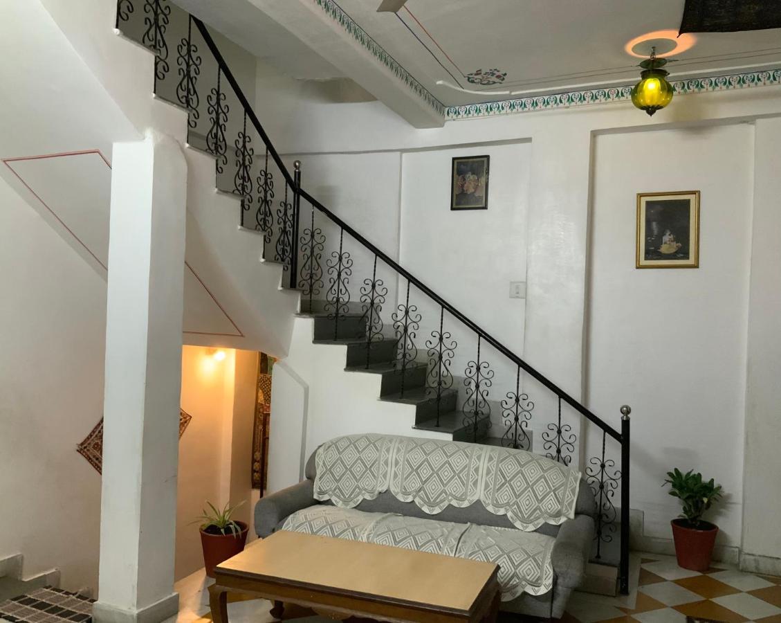 Homestay Full View