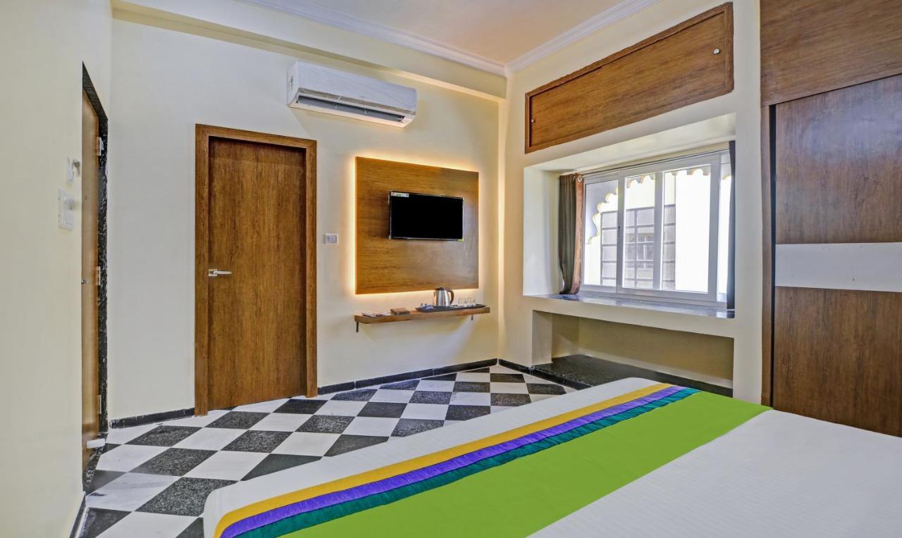 Hotel Vishvam Residency 3*