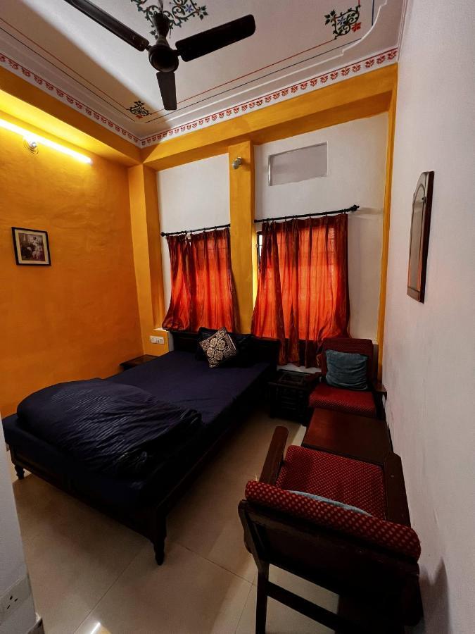 Mama Hostel *