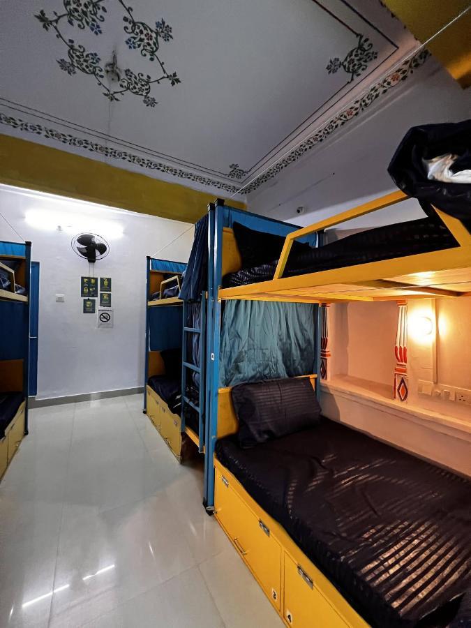 Mama Hostel