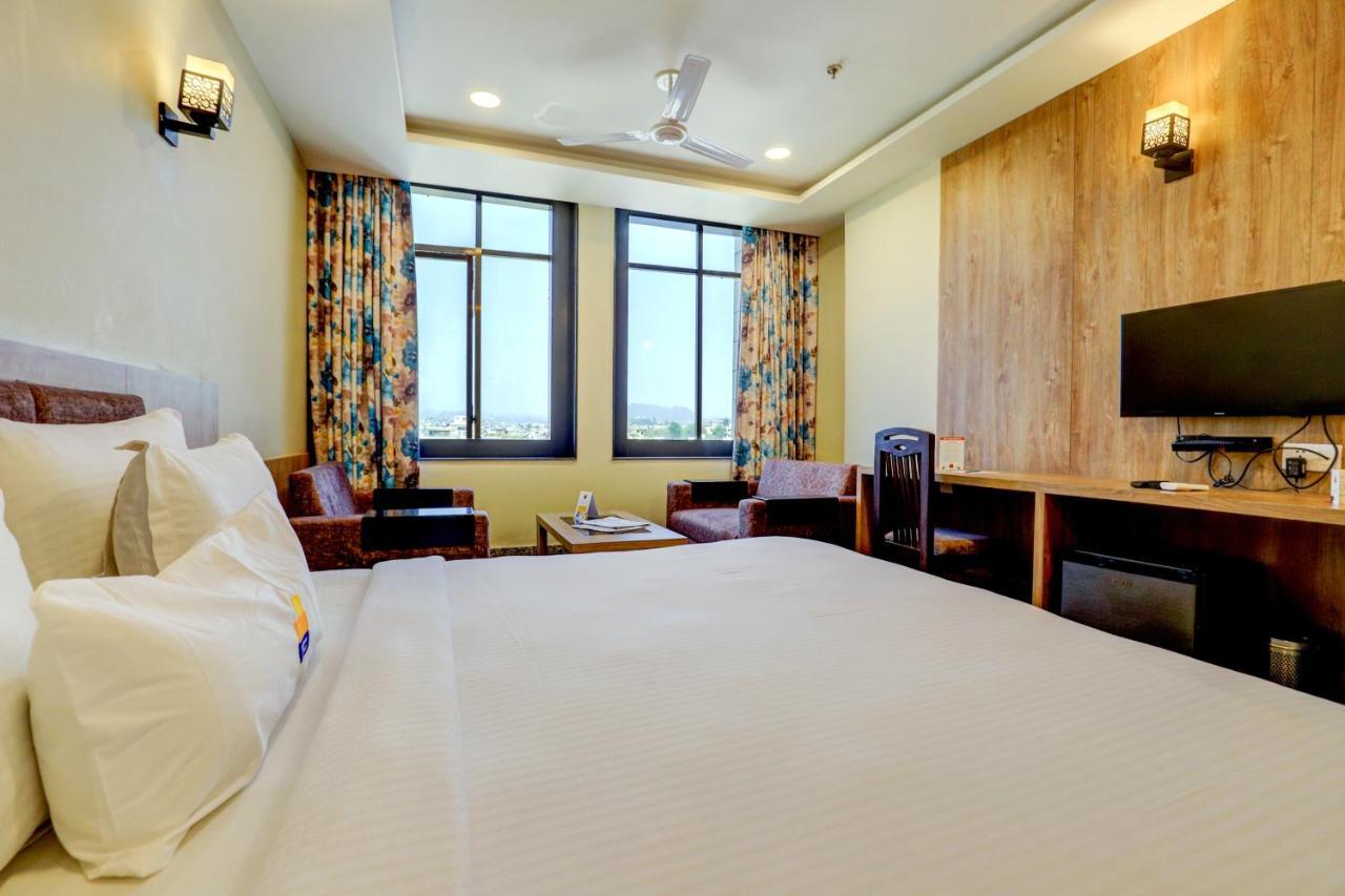 Hotel Shree Nanda 4*