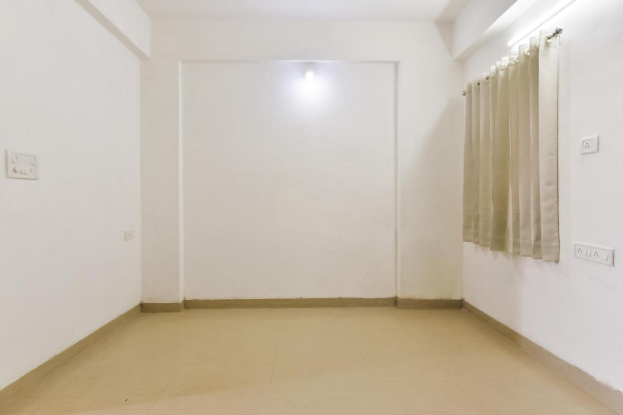 Oyo Grand Sita Blue Hotel 3*