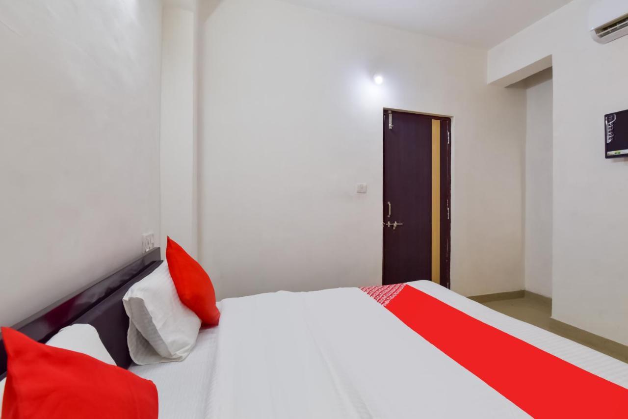 Oyo Grand Sita Blue 3*