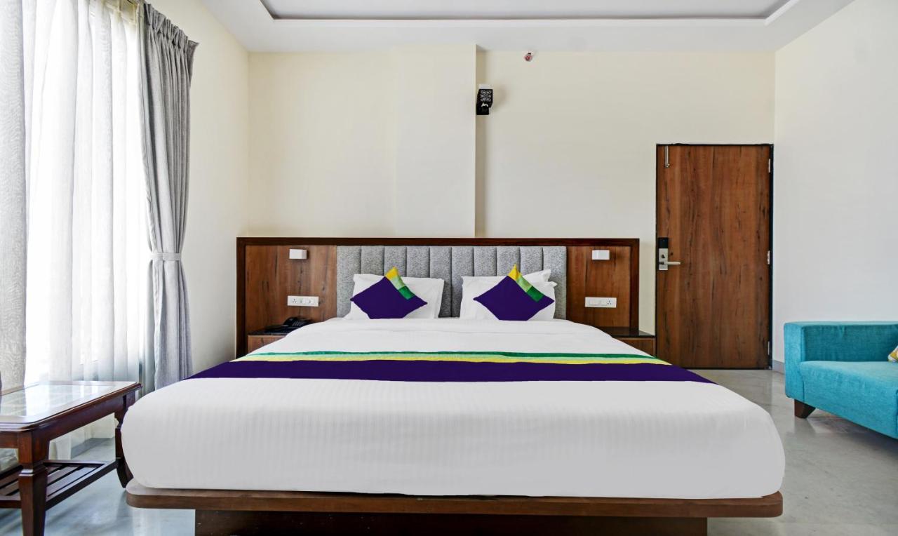 Ratnam By Vasudha Hotels