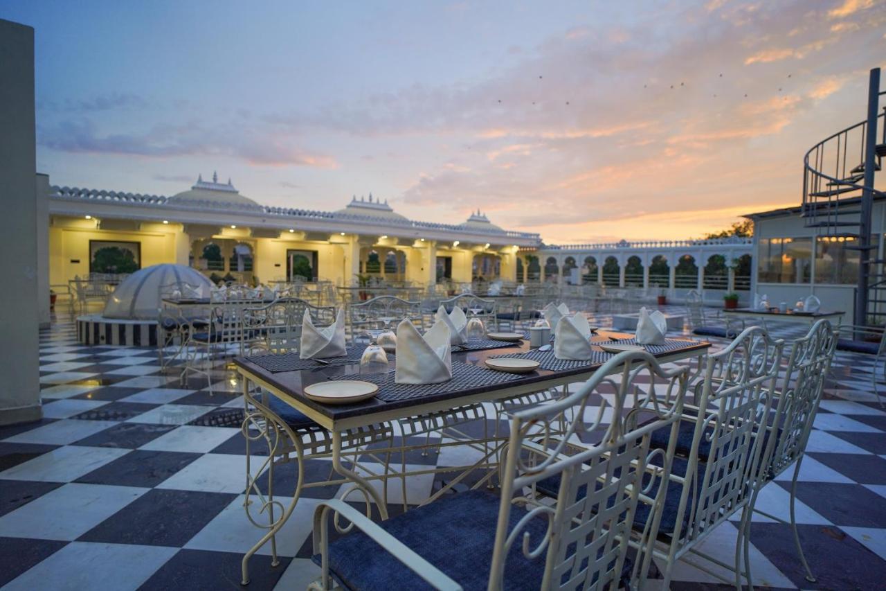 Resort The Amar Mahal By Trulyy 4*