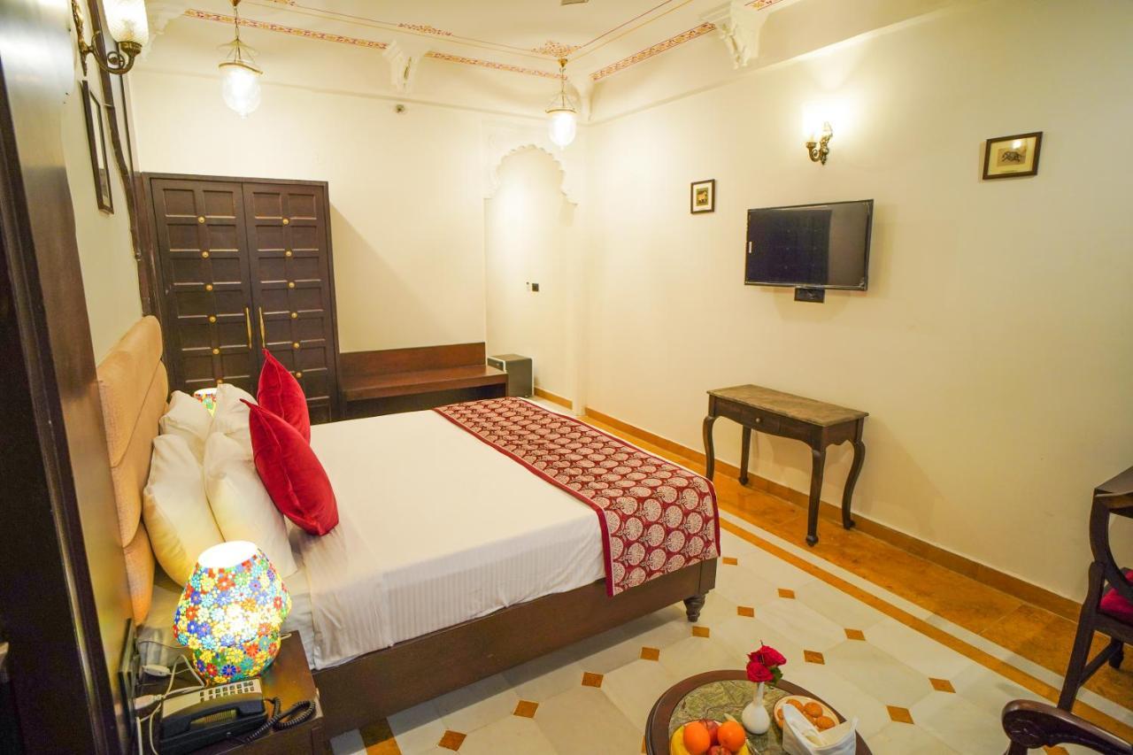 The Amar Mahal By Trulyy Resort