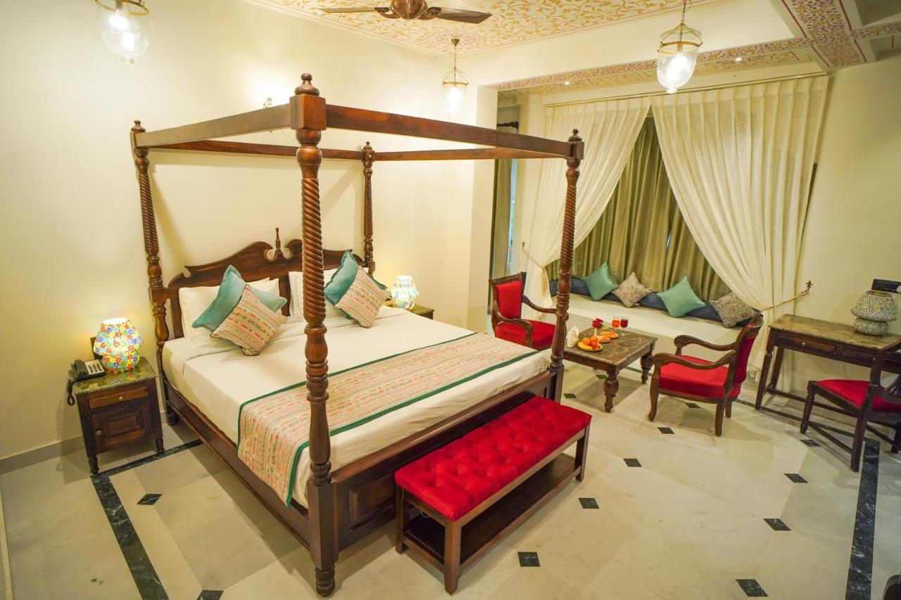 Resort The Amar Mahal By Trulyy 4*