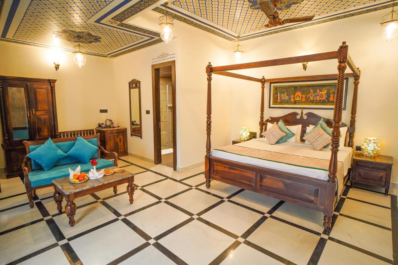 Resort The Amar Mahal By Trulyy 4*