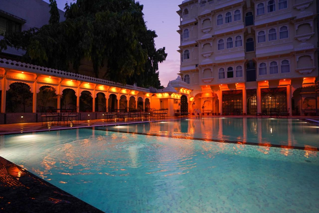 The Amar Mahal By Trulyy Resort 4*