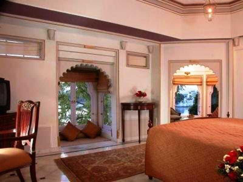 Taj Fateh Prakash Palace Udaipur
