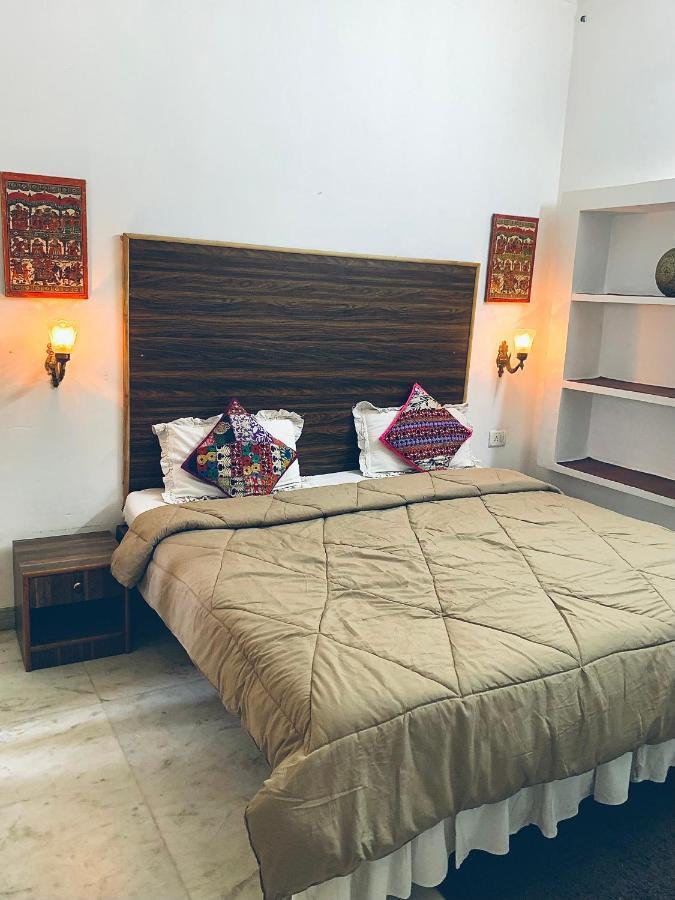 Guest house Peacock - View In 2*