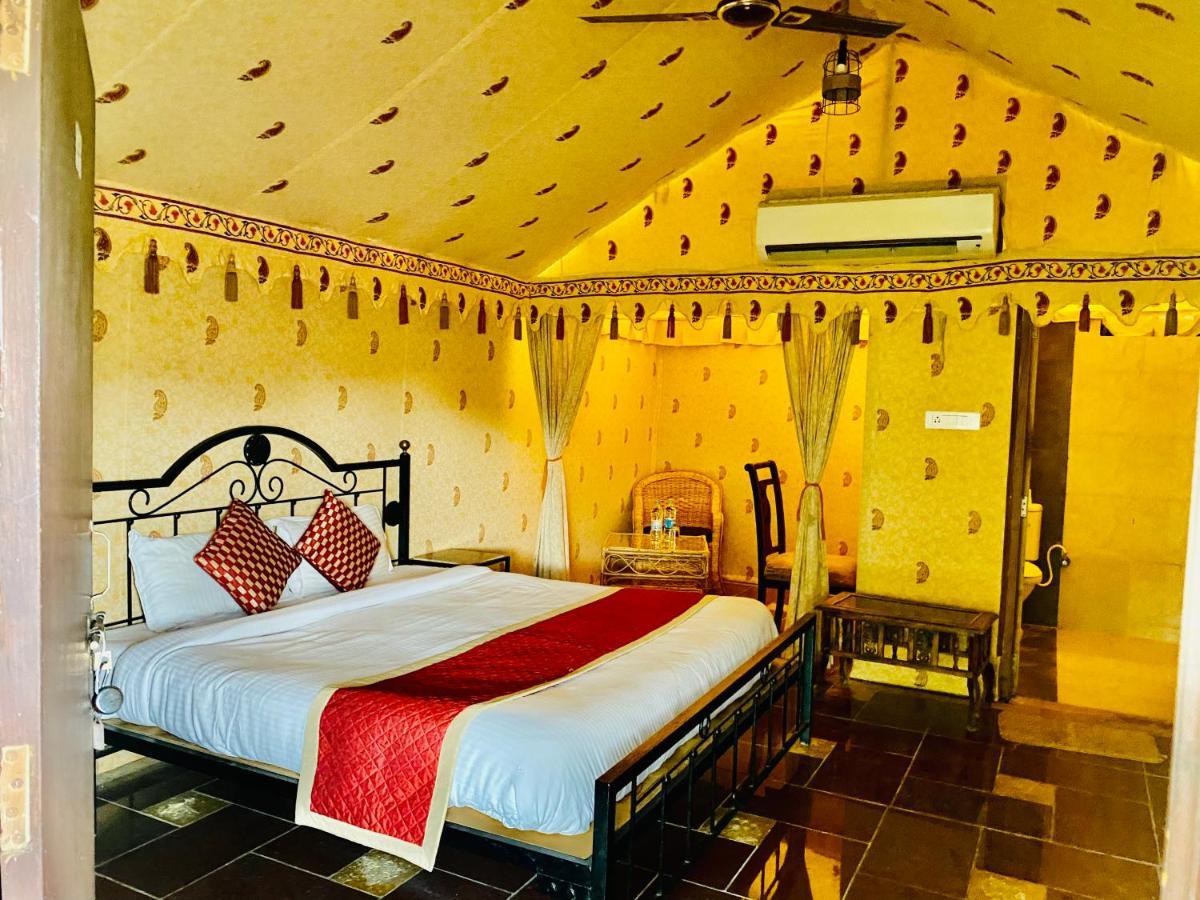 Hotel Aravali Valley