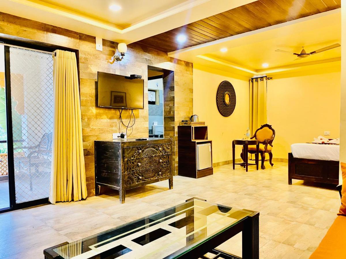 Hotel Aravali Valley