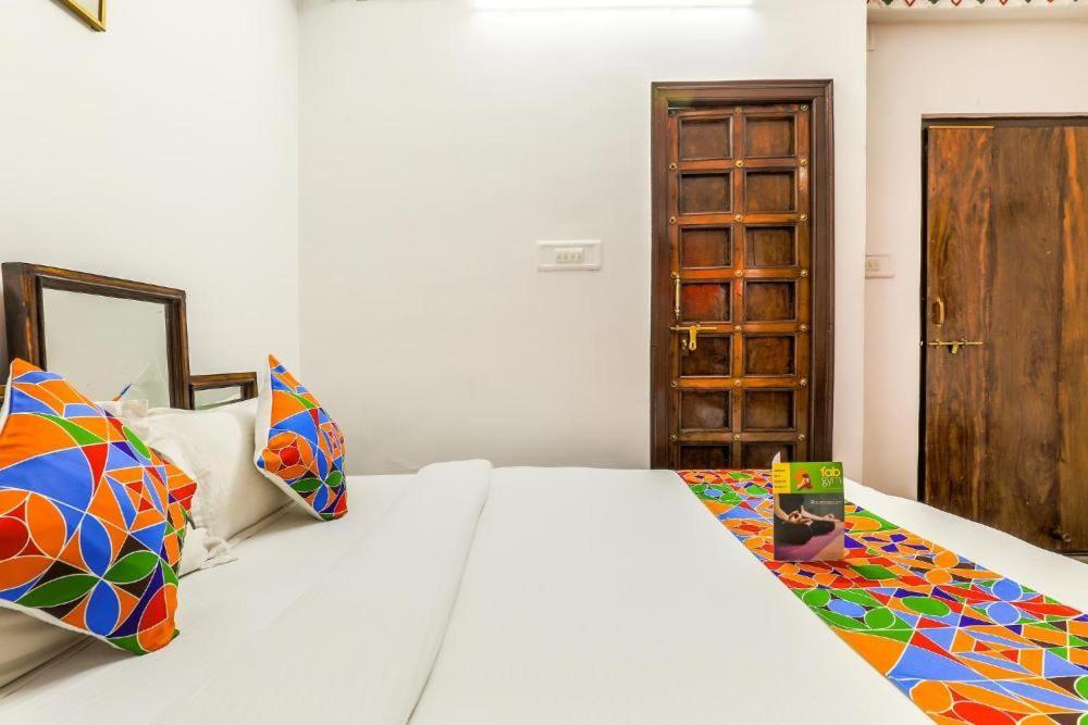 Pichola Haveli Hotel 2*