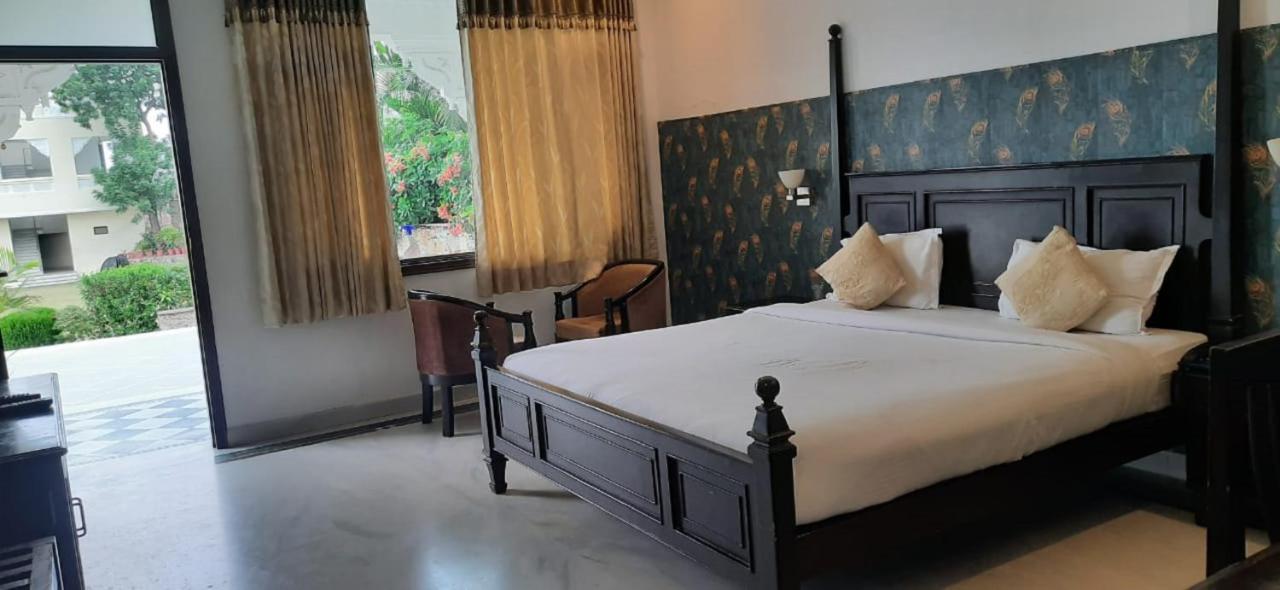 Hotel Hill Garden Udaipur