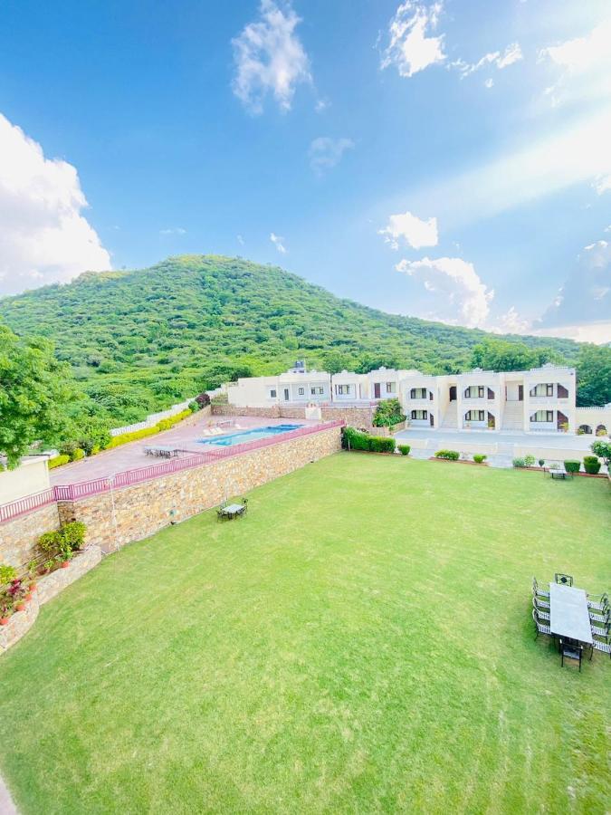 Hotel Hill Garden Udaipur