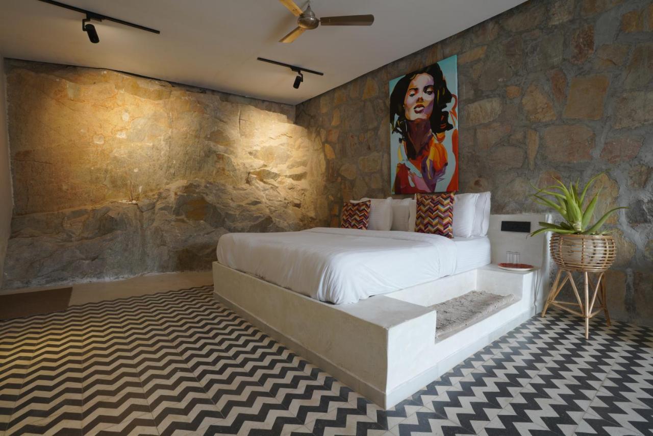 Villa Parijat Private Pool 1, 2 And 3 Bhk Udaipur