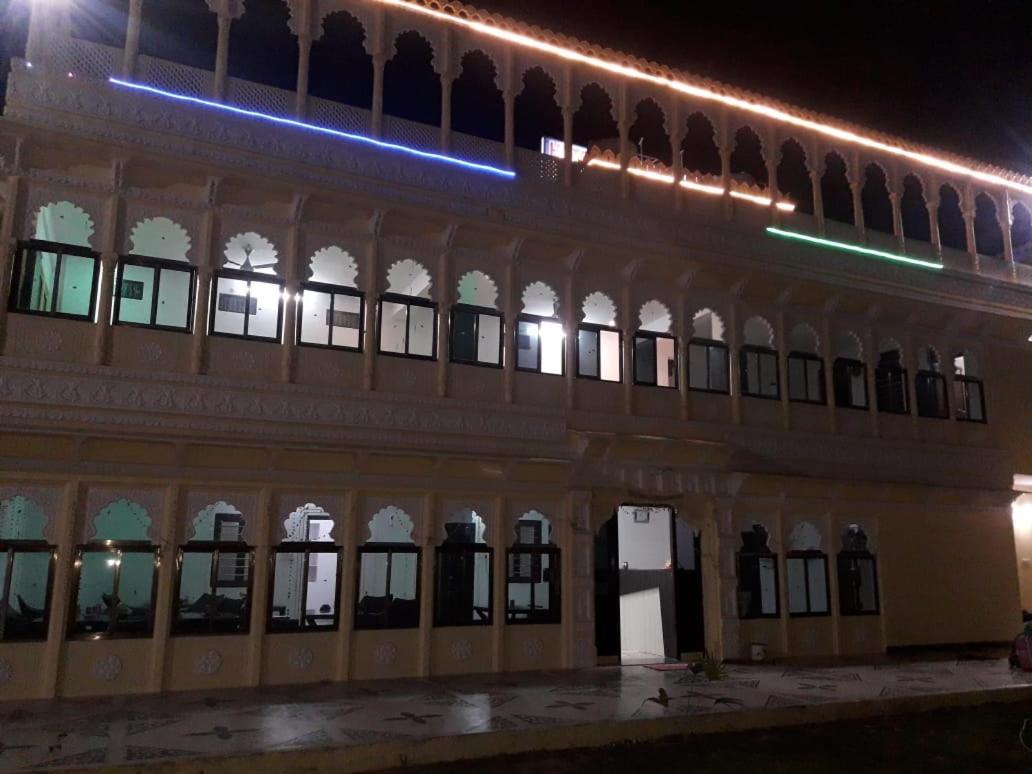 The Takhatgarh Hotel *