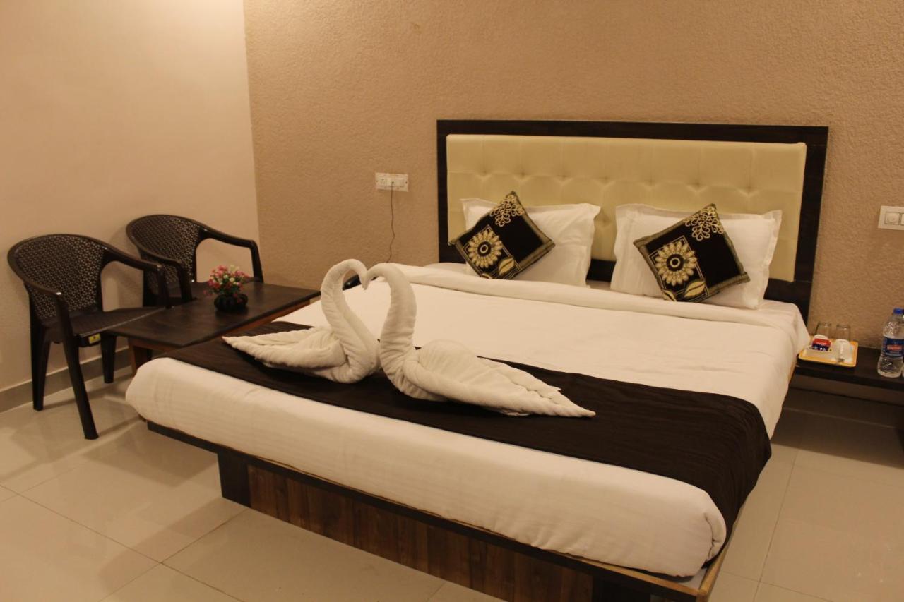 Resort The Kushal Bagh Palace By Calator & Resorts