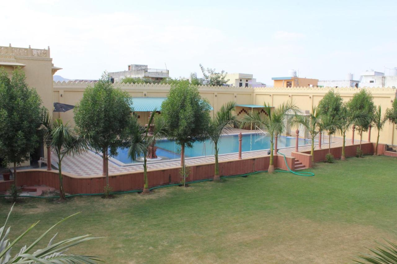 Resort The Kushal Bagh Palace By Calator & Resorts