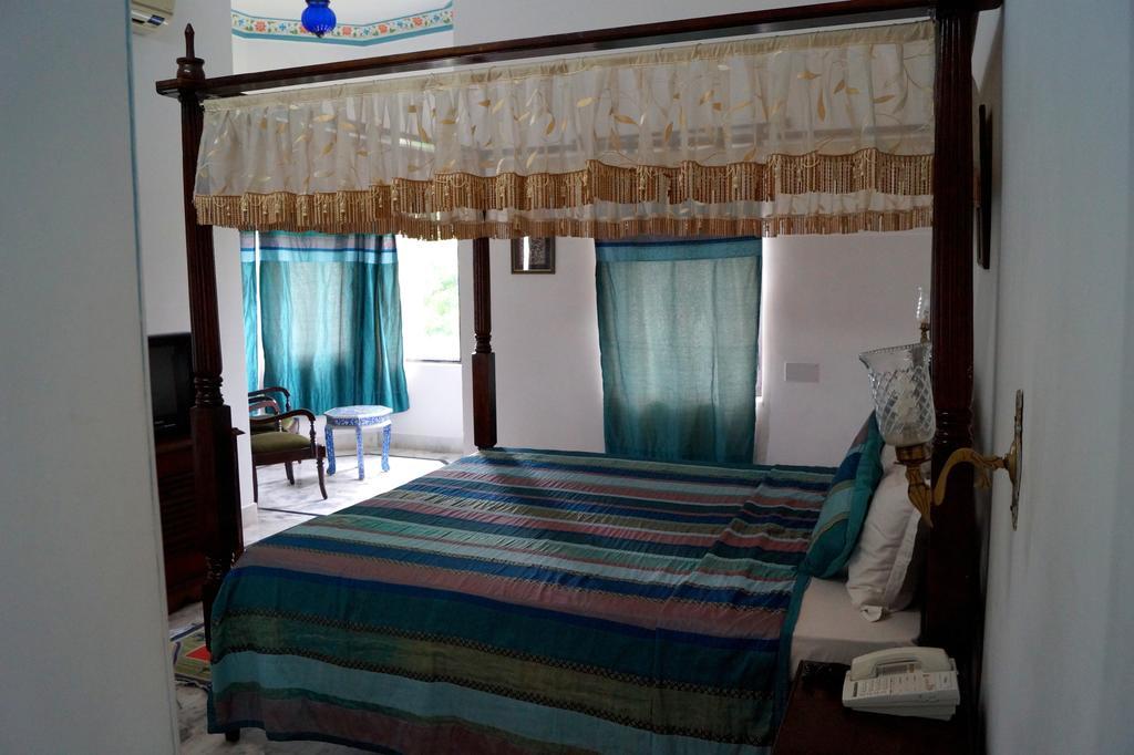 Karohi Haveli - A Heritage Hotel 3*