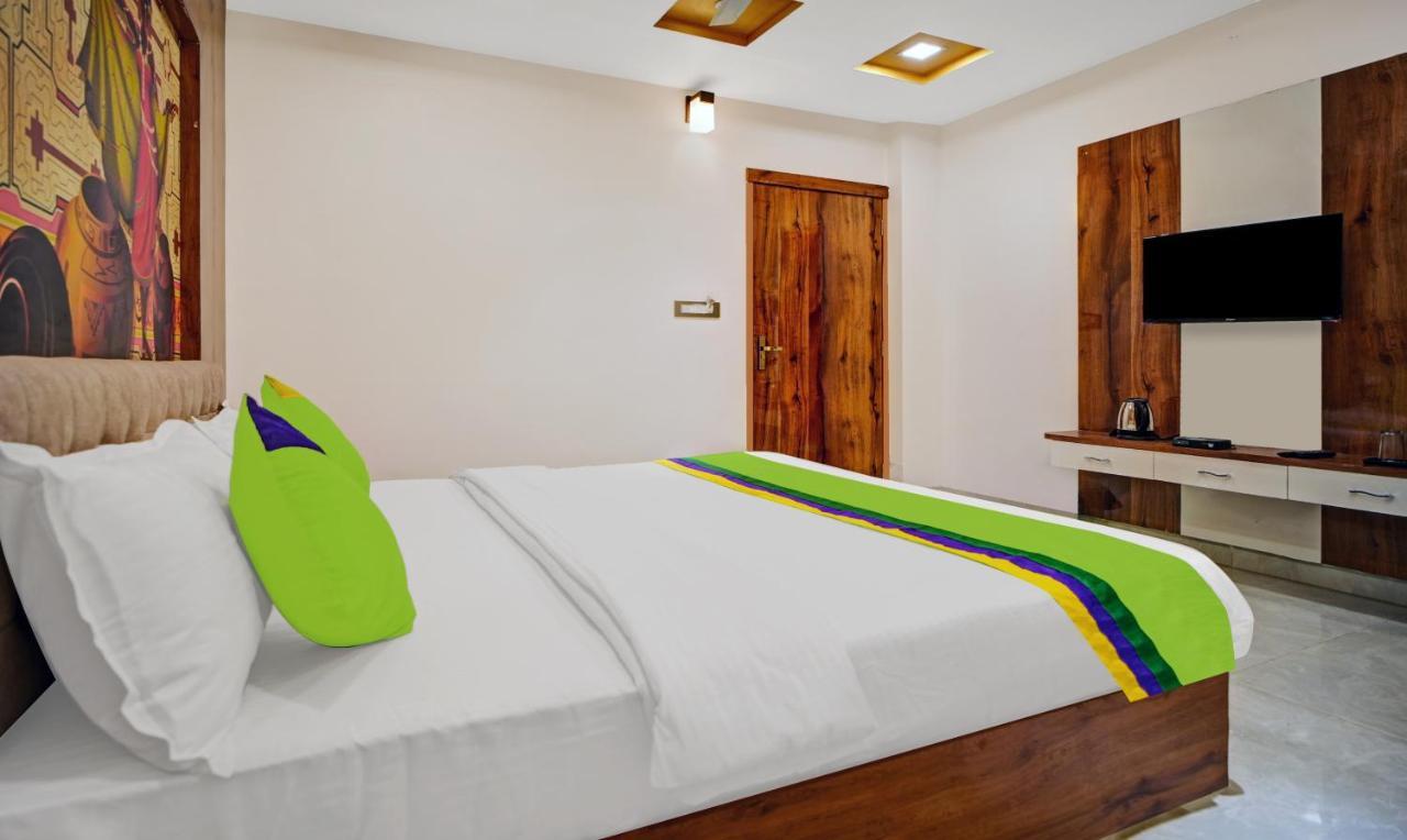 Hotel Eagle 3*