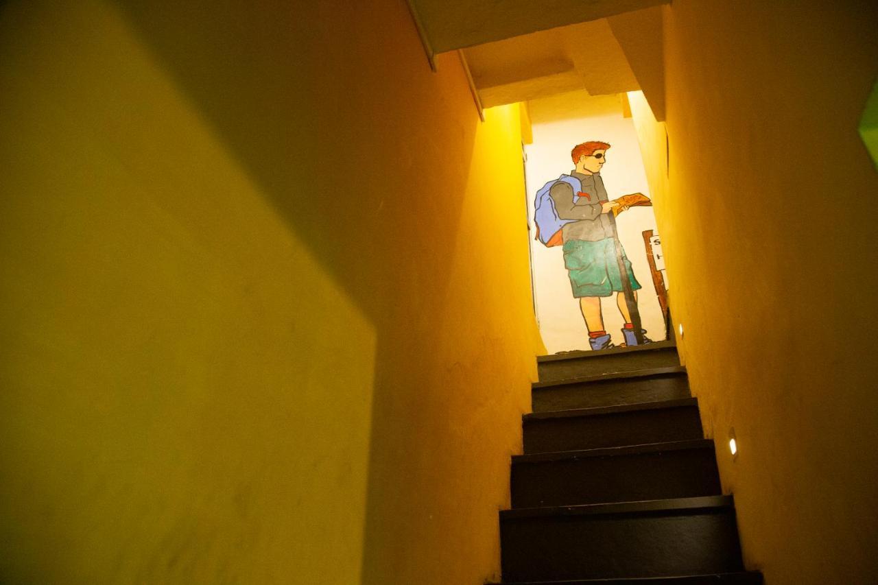 Mama Hostel *