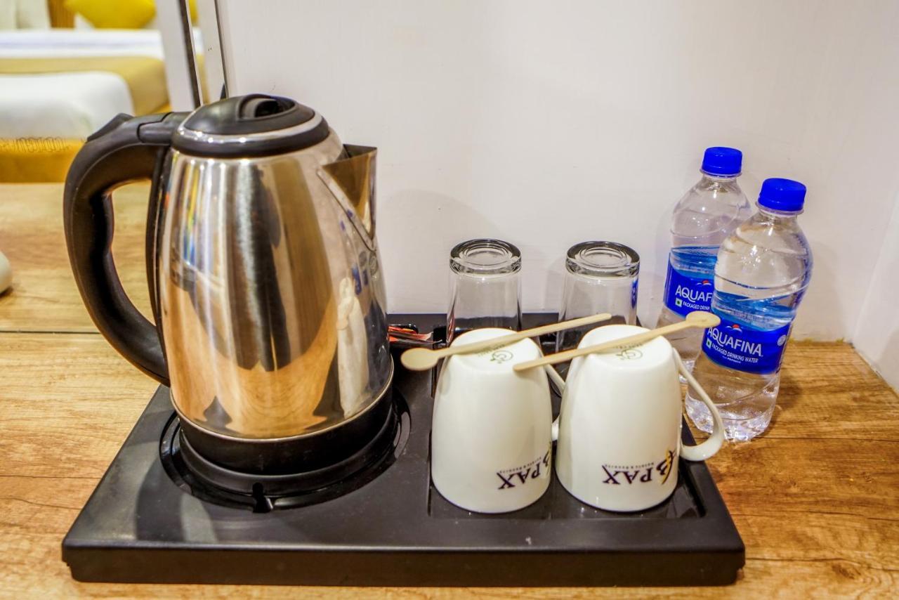 Pax Grand Blue 3 Min Walk From Railway Station Hotel