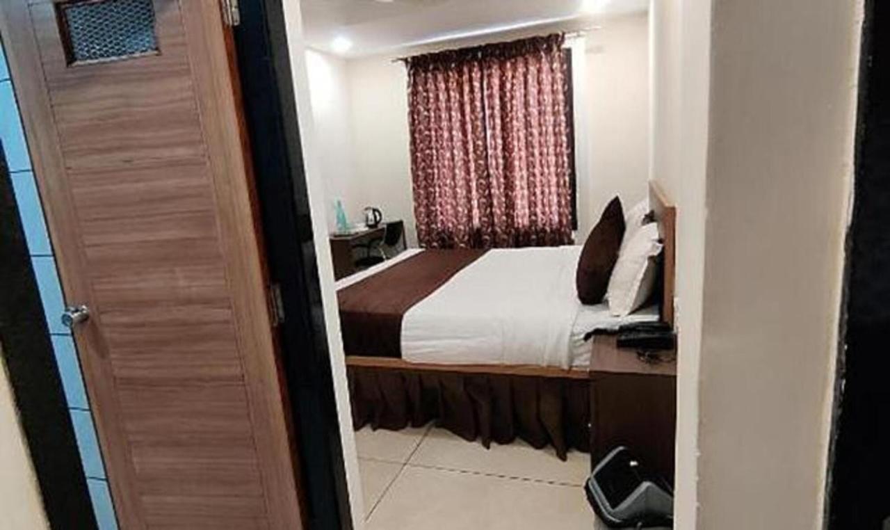 Hotel Golden Rays 2*