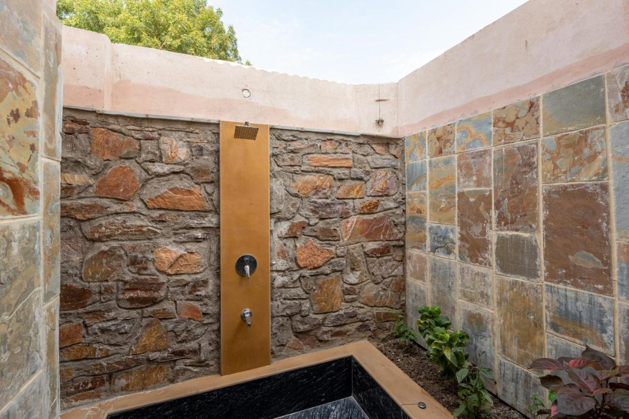 1br With Pool - Escape By Roamhome *